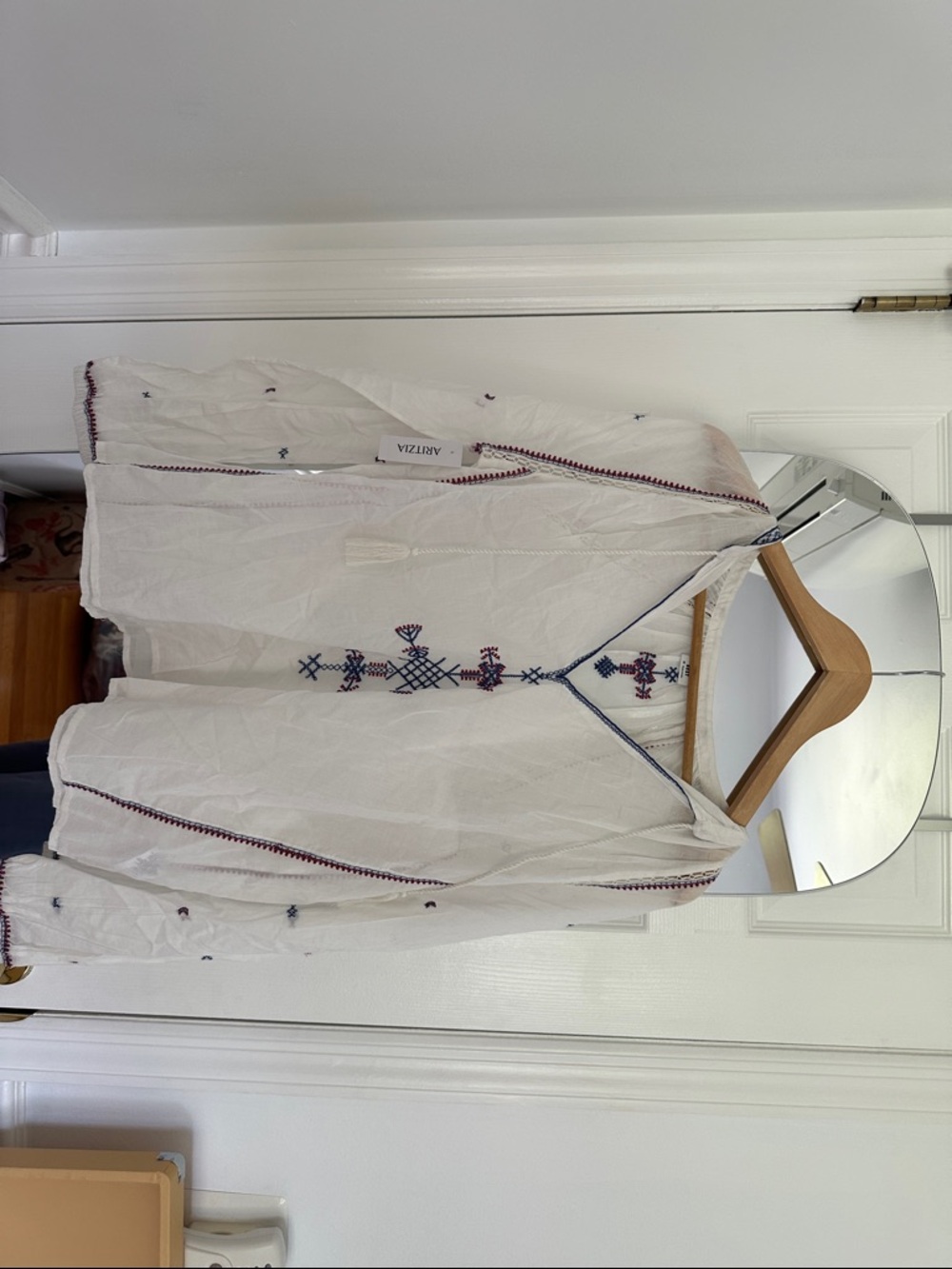 Aritzia White Long-Sleeve Embroidered Button-Down Shirt